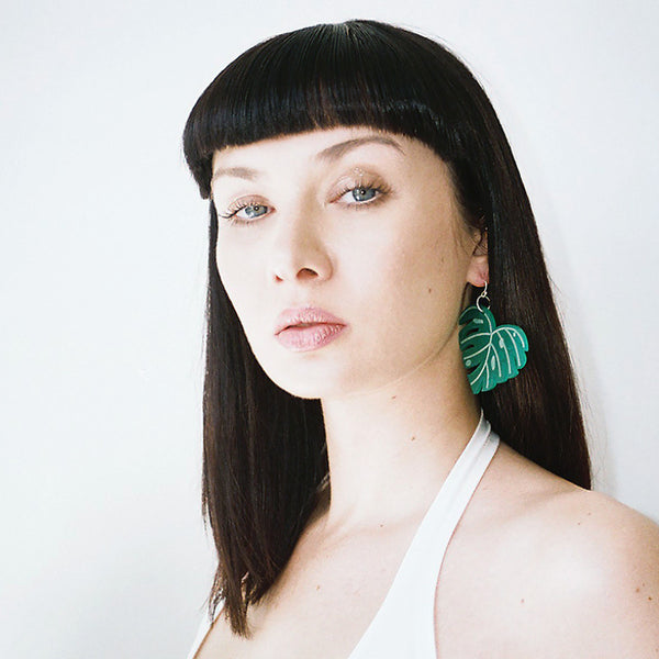 Retro Cheese Plant Green Acrylic Earrings